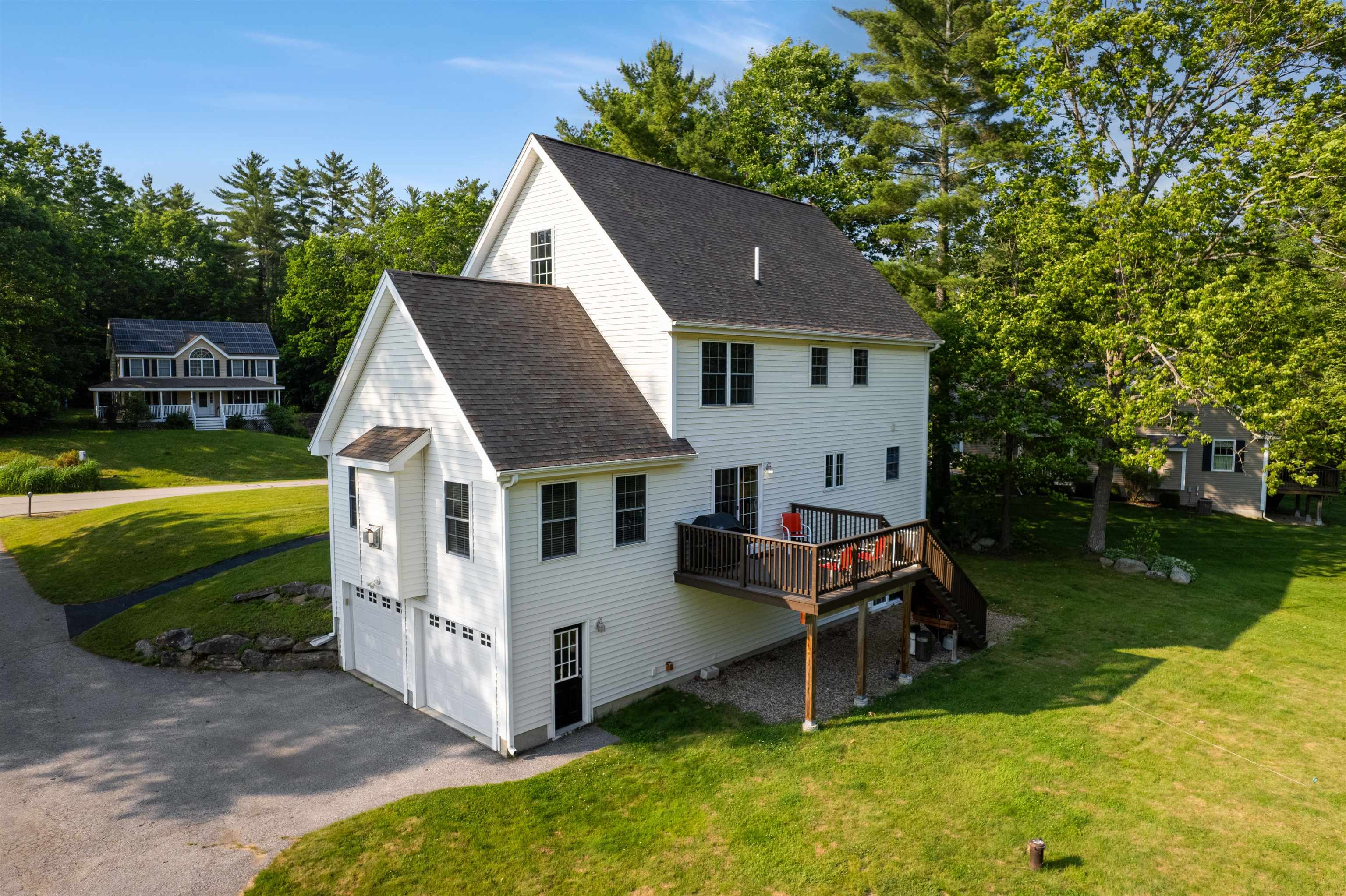 25 Morgan Drive Epping, NH 03042 - Photo 2 of 43