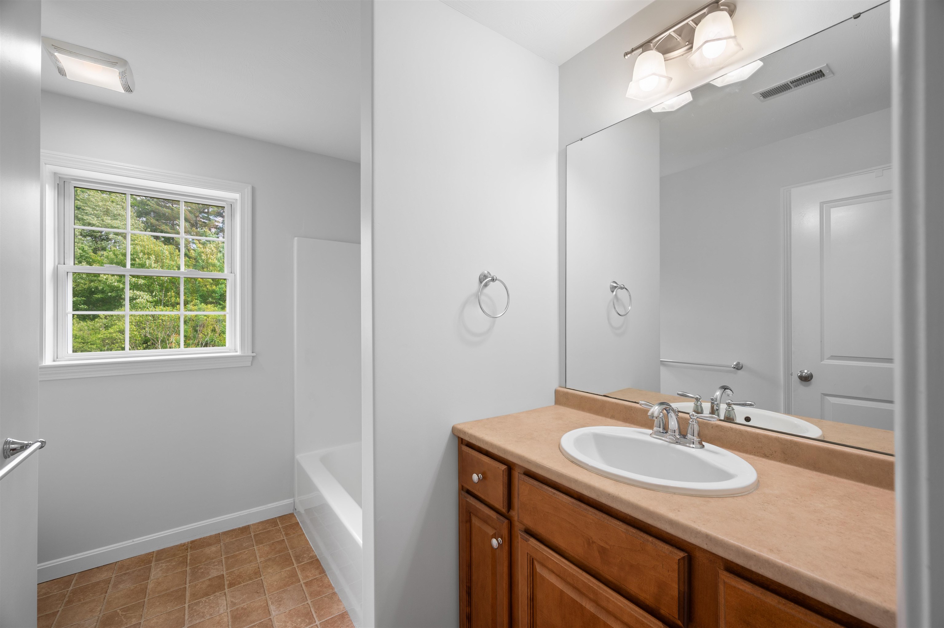 25 Morgan Drive Epping, NH 03042 - Photo 30 of 43