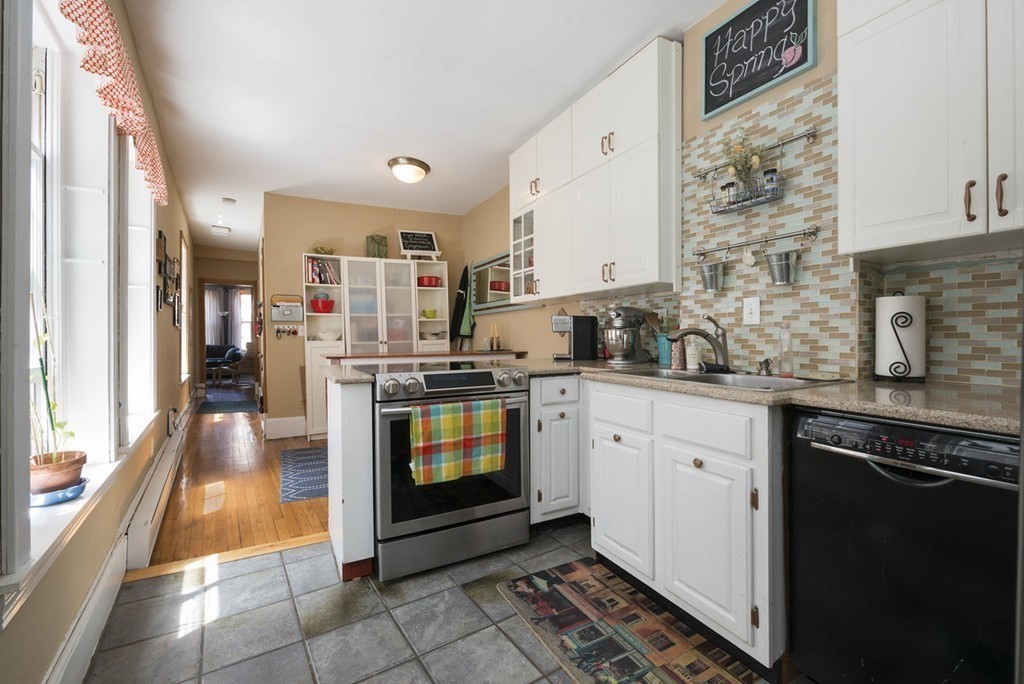 592 Columbus Avenue, Unit 3 Boston, MA 02118 - Photo 4 of 11