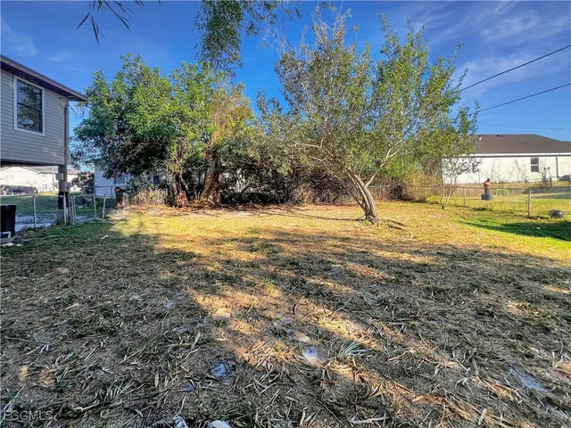 $1,499 | 8350 Wren Road, Fort Myers, FL 33967