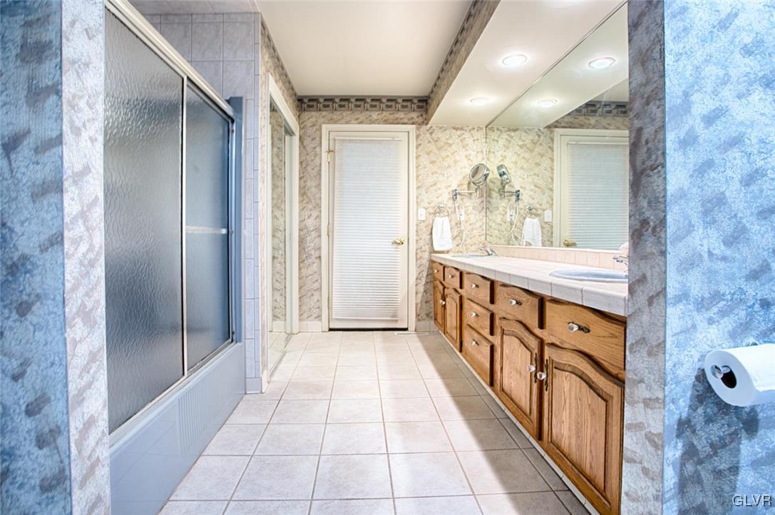 1322 Santee Mill Road Bethlehem, PA 18017 - Photo 14 of 37 Gallery Image 14