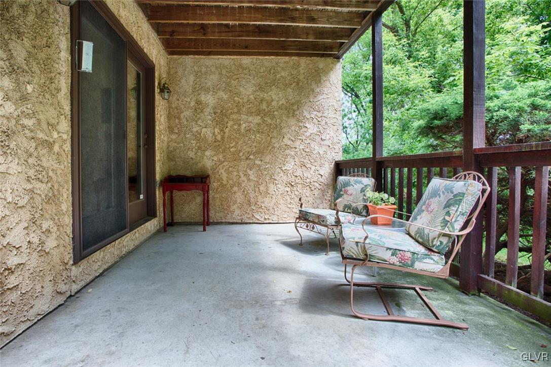 1322 Santee Mill Road Bethlehem, PA 18017 - Photo 8 of 37 Gallery Image 8