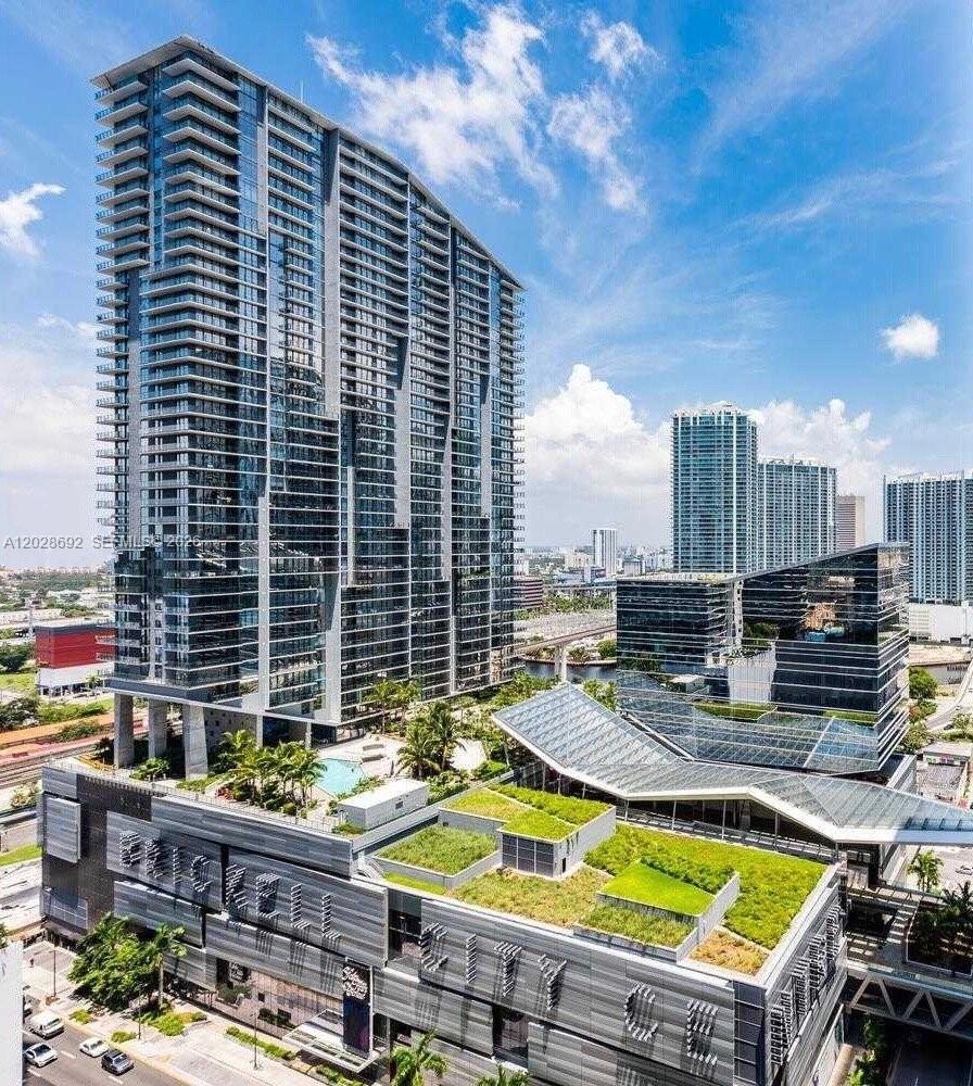 88 Southwest 7th Street, Unit 4001 Miami, FL 33130 - Photo 73 of 75