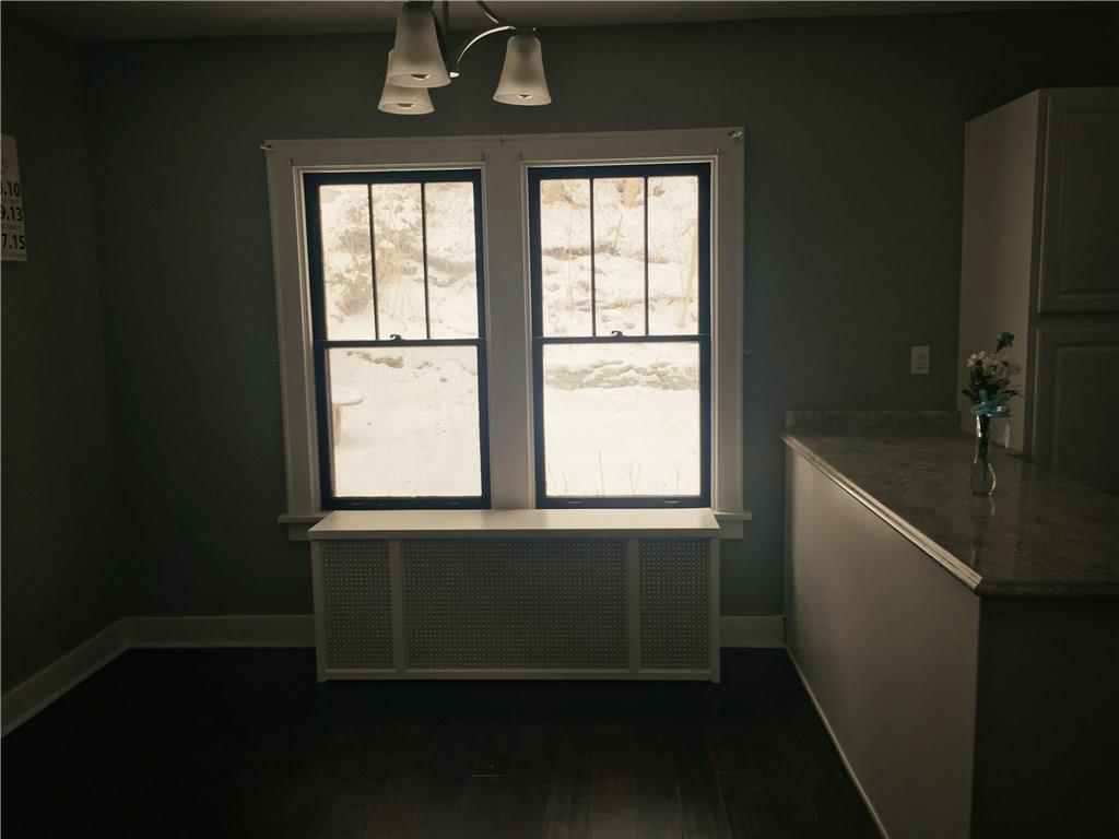 4055 Brighton Road Pittsburgh, PA 15212 - Photo 6 of 13 Eat in Kitchen
