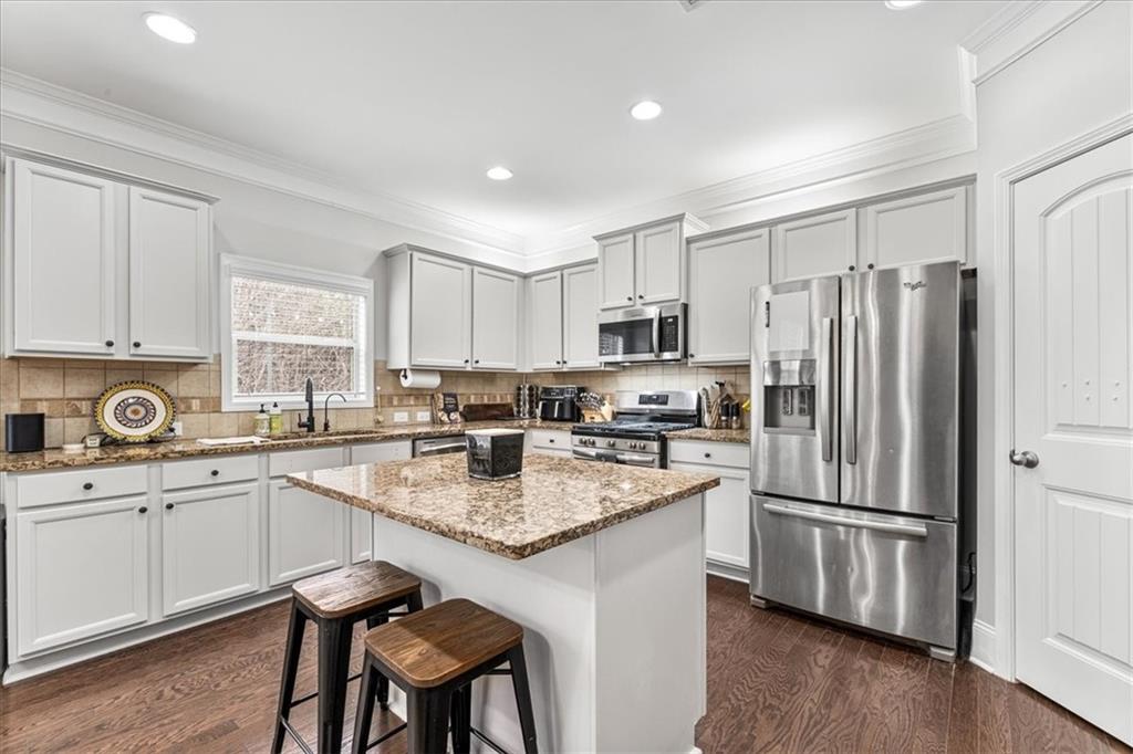 556 Olympic Way Acworth, GA 30102 - Photo 11 of 44