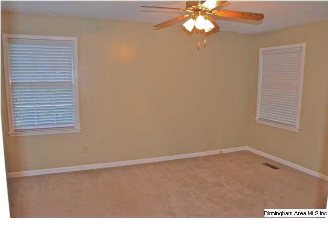6207 Manchester Circle Pelham, AL 35124 - Photo 15 of 23