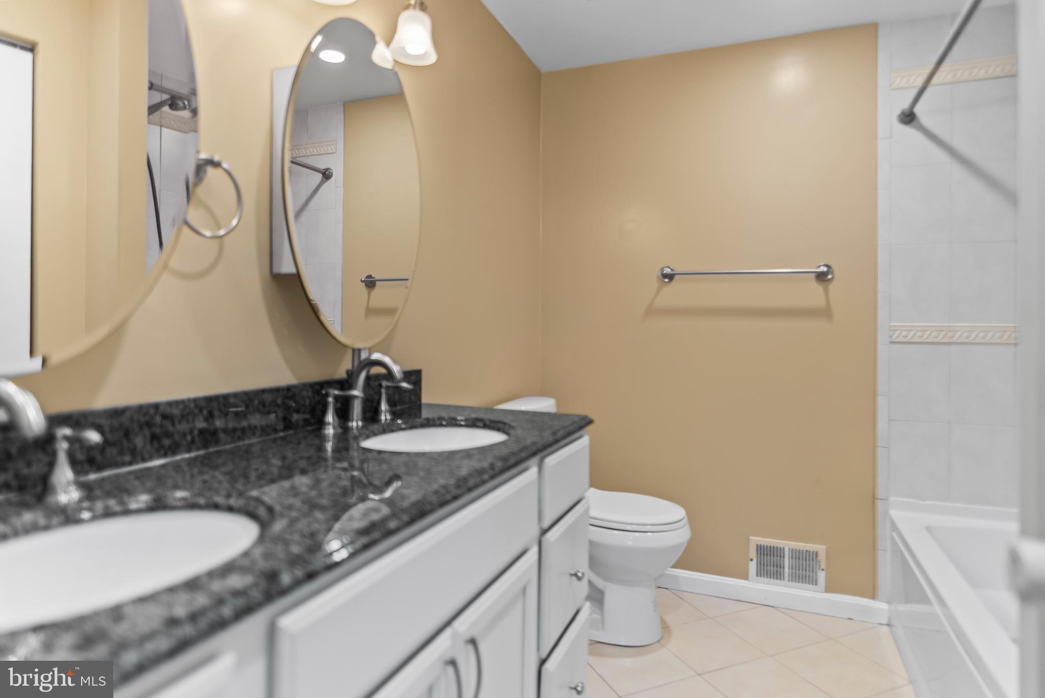 11893 Blue February Way Columbia, MD 21044 - Photo 12 of 20