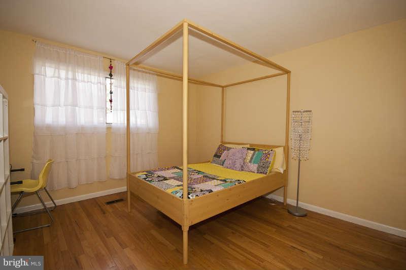 3301 Garrison Farms Road Baltimore, MD 21208 - Photo 14 of 28 Bedroom
