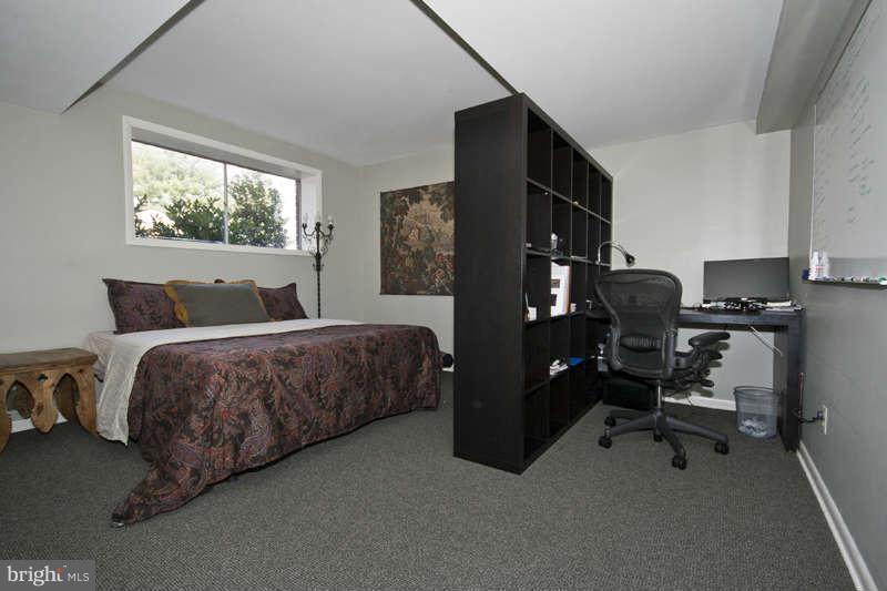 3301 Garrison Farms Road Baltimore, MD 21208 - Photo 23 of 28 Bedroom