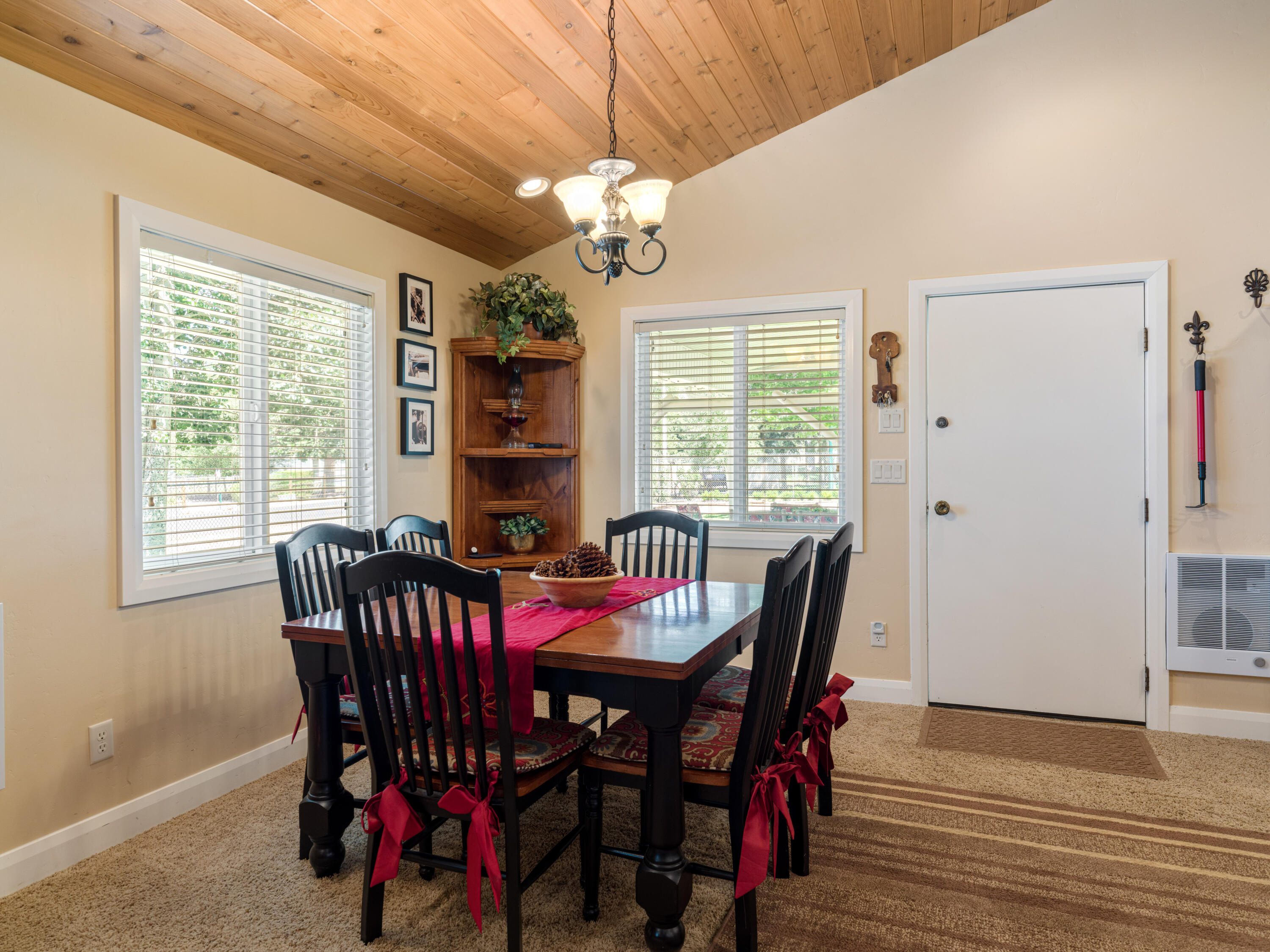 375 West Main Street Pine Valley, UT 84781 - Photo 6 of 38 04-B0003301