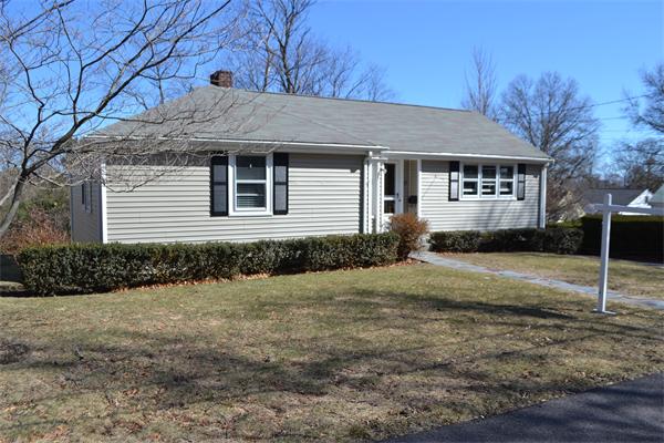 11 Churchill Road Quincy, MA 02169 - Photo 1 of 12 Gallery Image 1