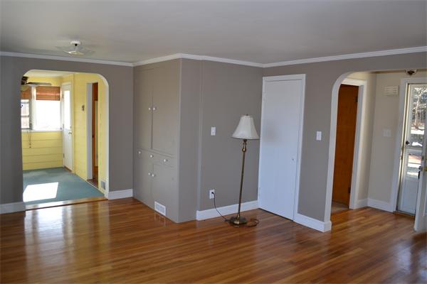 11 Churchill Road Quincy, MA 02169 - Photo 5 of 12 Gallery Image 5