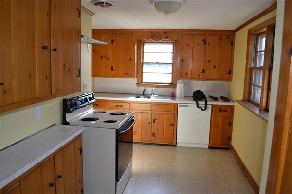 11 Churchill Road Quincy, MA 02169 - Photo 7 of 12 Gallery Image 7