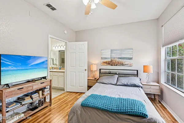 $200,000 | 13703 Richmond Park Drive North, Unit 3302, Jacksonville, FL 32224