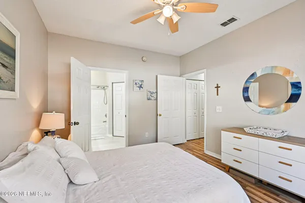 $200,000 | 13703 Richmond Park Drive North, Unit 3302, Jacksonville, FL 32224