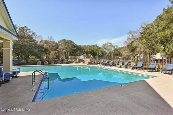 $200,000 | 13703 Richmond Park Drive North, Unit 3302, Jacksonville, FL 32224