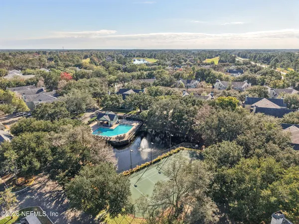 $200,000 | 13703 Richmond Park Drive North, Unit 3302, Jacksonville, FL 32224