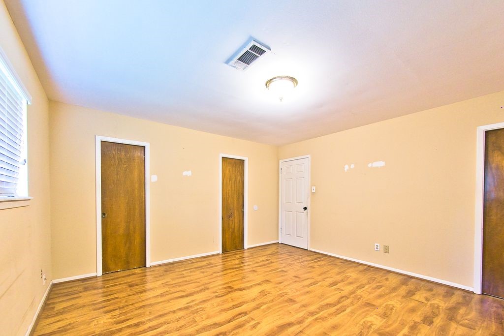 8234 Misty Vale Lane Houston, TX 77075 - Photo 13 of 15