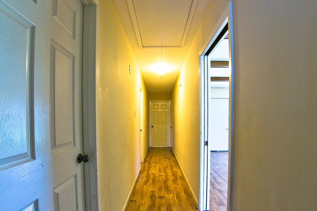 8234 Misty Vale Lane Houston, TX 77075 - Photo 4 of 15