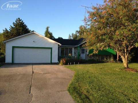 6398 East Coldwater Road Flint, MI 48506 - Photo 3 of 16 20416576-2.JPG