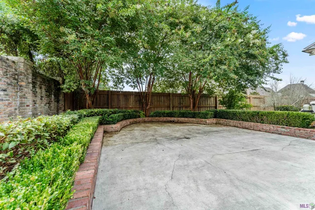 $7,000 | 2611 Cedar Lodge Drive, Baton Rouge, LA 70809