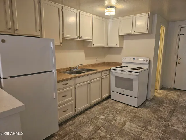 $1,250 | 301 North Beeline Highway, Unit 8, Payson, AZ 85541