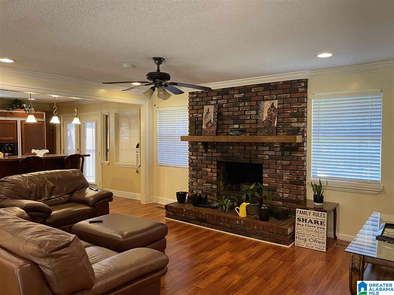 7401 Earlwood Road Fairfield, AL 35064 - Photo 15 of 31