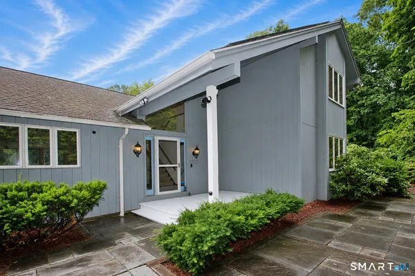 $510,000 | 352 Center Street, Wolcott, CT 06716