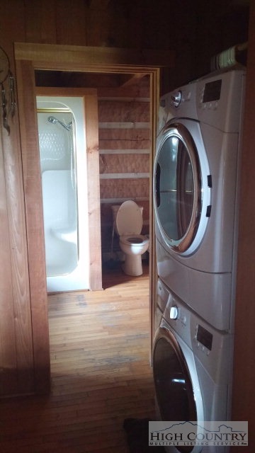 1918 Replogle Drive Boone, NC 28607 - Photo 26 of 39 a utility room with dryer and washer