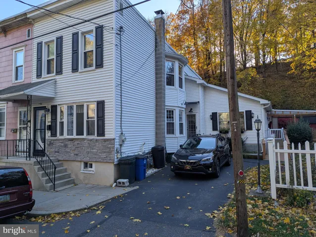 $139,000 | 855 Water Street, Pottsville, PA 17901