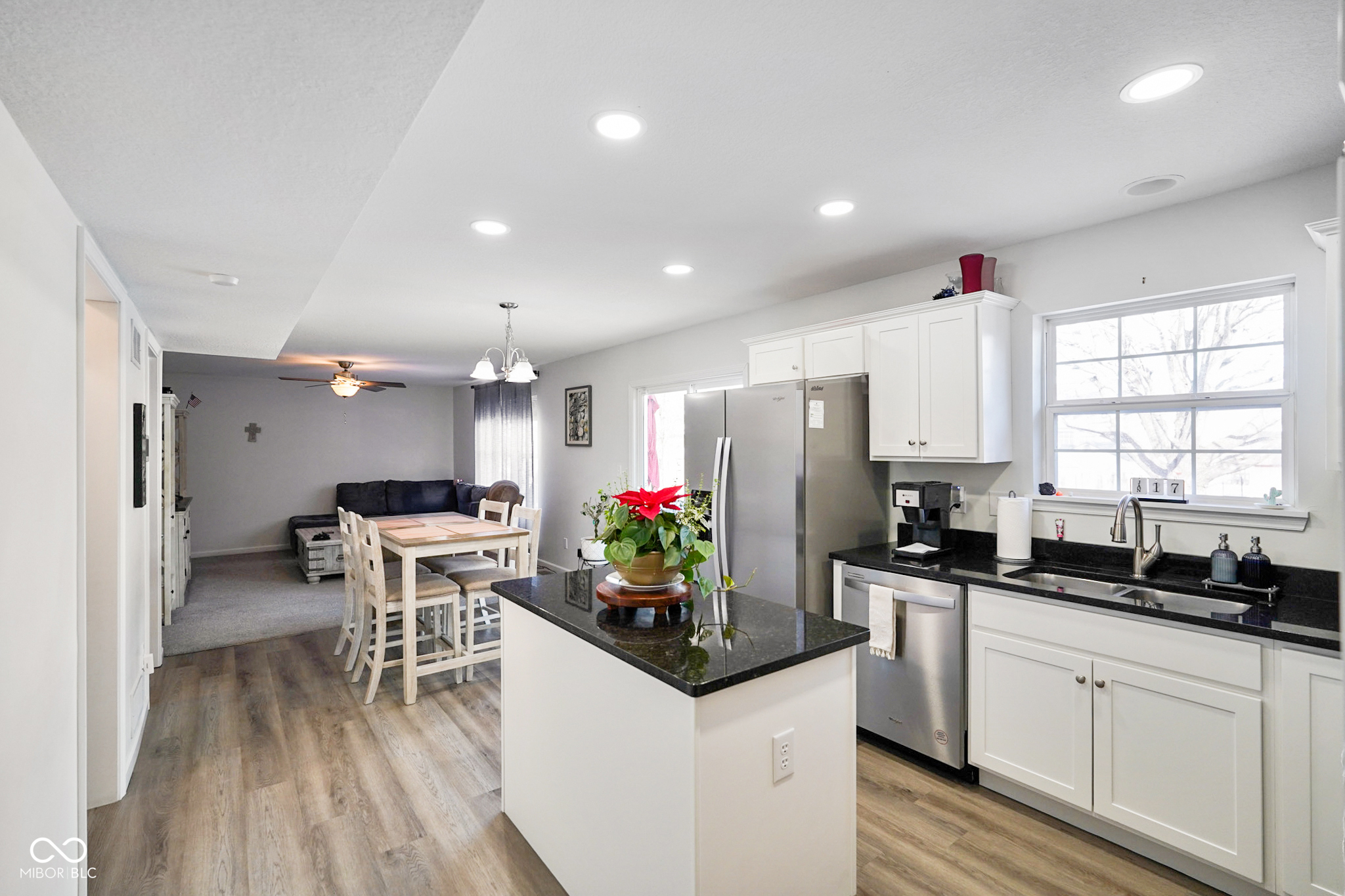 6116 Prairie Stream Way Columbus, IN 47203 - Photo 13 of 46 Gallery Image 13