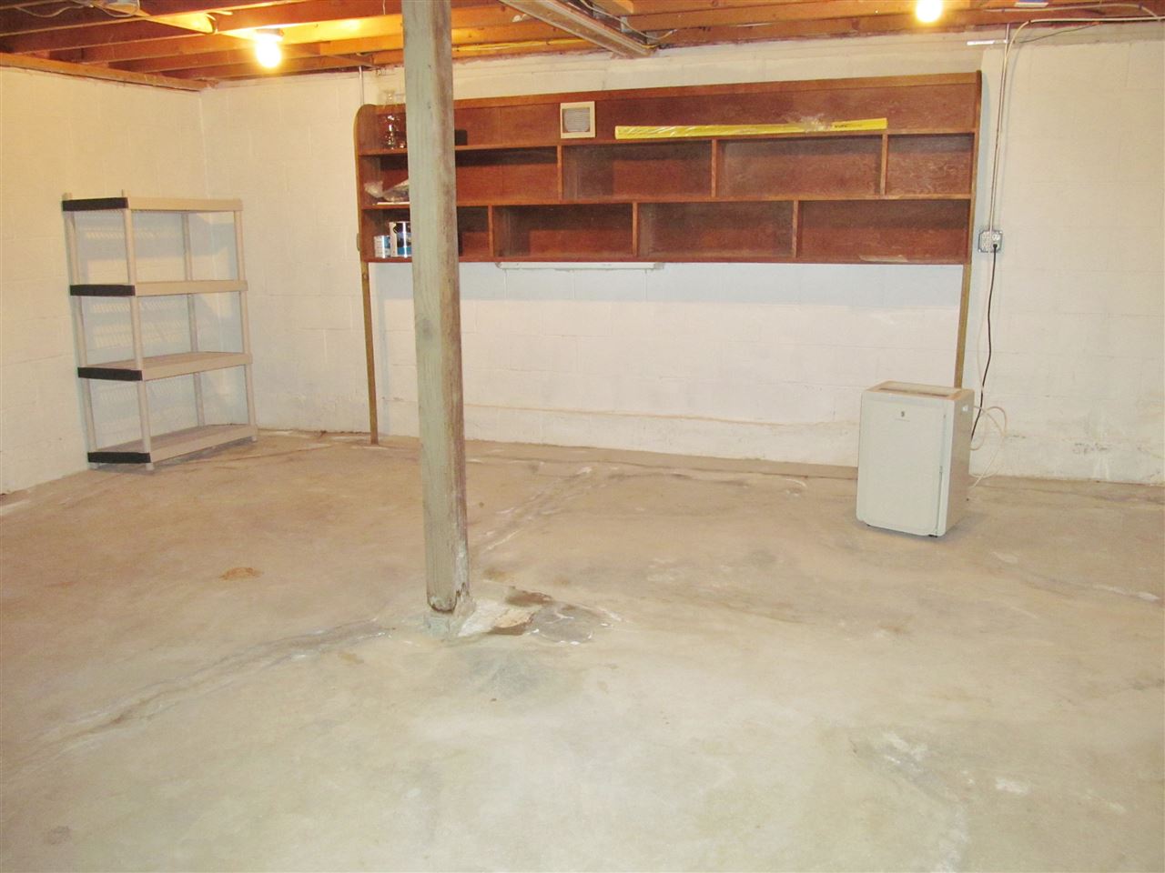 146 Snow Pond Road Concord, NH 03301 - Photo 13 of 28