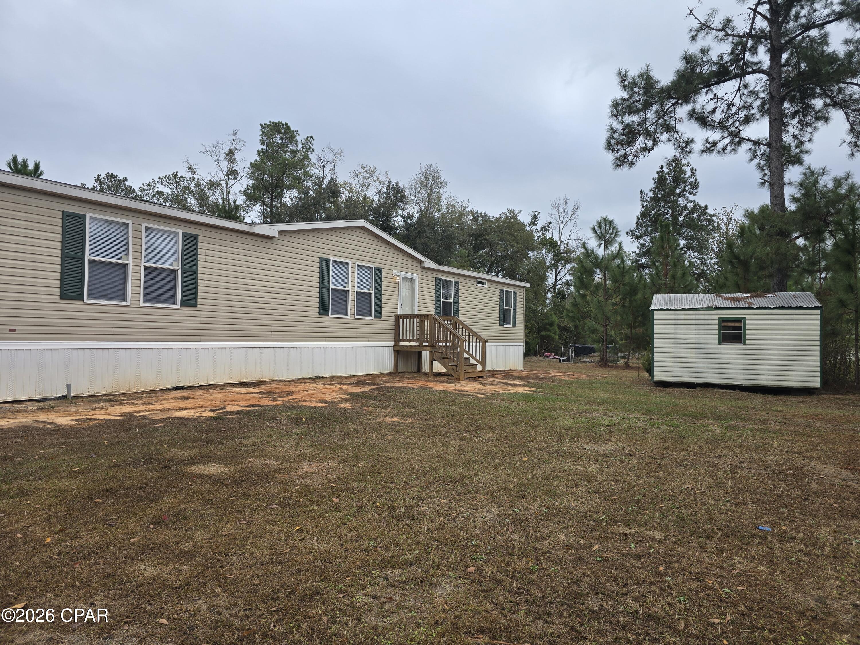 10441 Azalea Street Bristol, FL 32321 - Photo 2 of 20