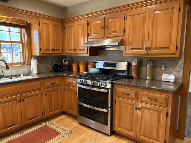 $1,099,000 | N40-w33325 Woodsview Drive, Nashotah, WI 53058