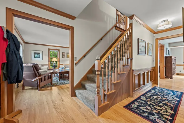 $1,099,000 | N40-w33325 Woodsview Drive, Nashotah, WI 53058