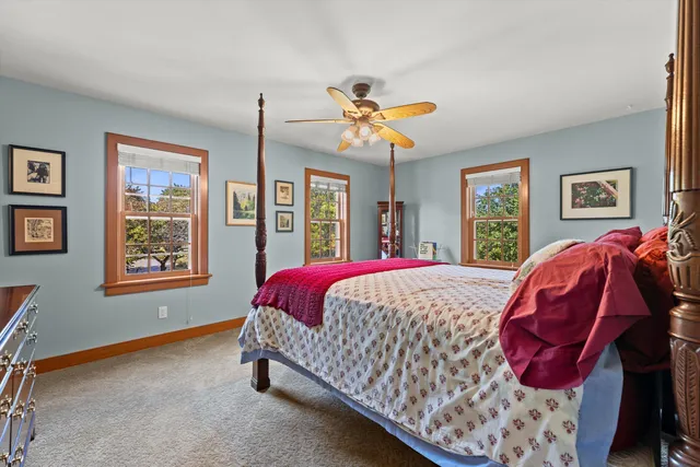 $1,099,000 | N40-w33325 Woodsview Drive, Nashotah, WI 53058