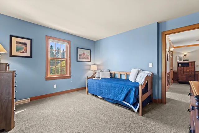 $1,099,000 | N40-w33325 Woodsview Drive, Nashotah, WI 53058