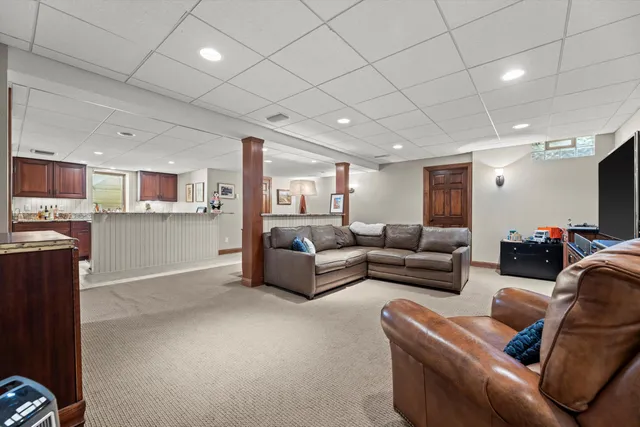 $1,099,000 | N40-w33325 Woodsview Drive, Nashotah, WI 53058