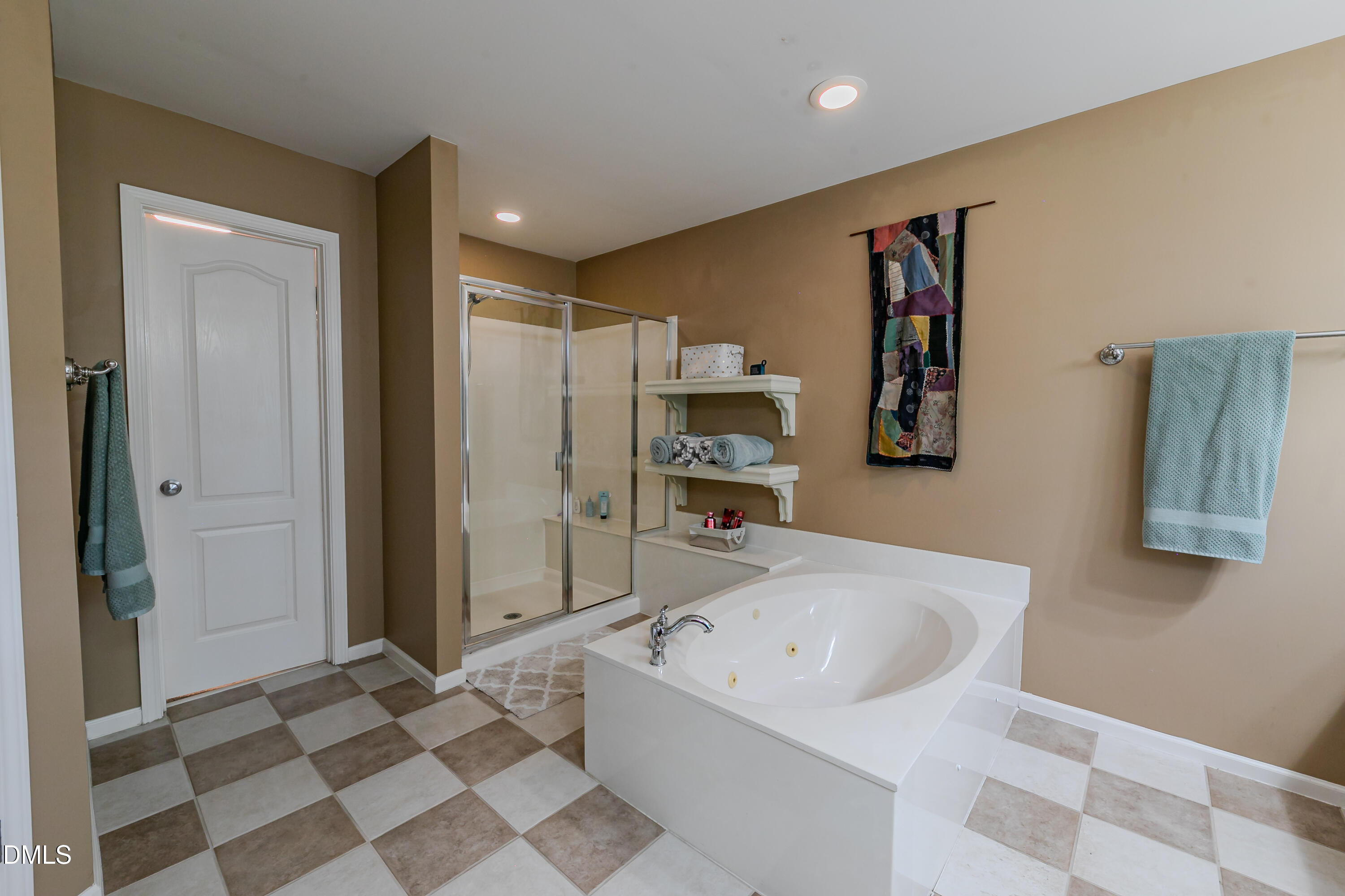 13357 Ashford Park Drive Raleigh, NC 27613 - Photo 33 of 45 2E6A6774