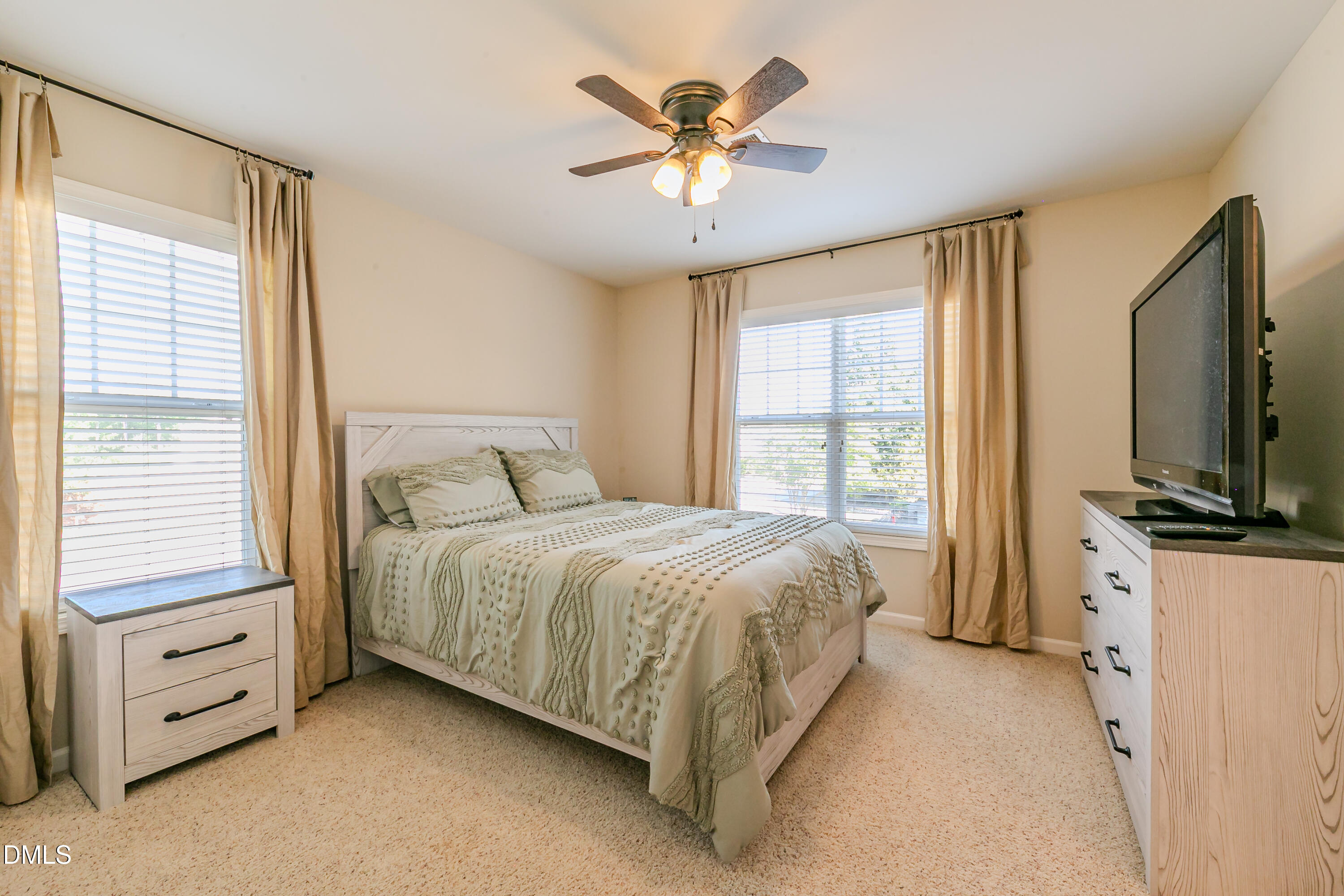 13357 Ashford Park Drive Raleigh, NC 27613 - Photo 35 of 45 2E6A6834