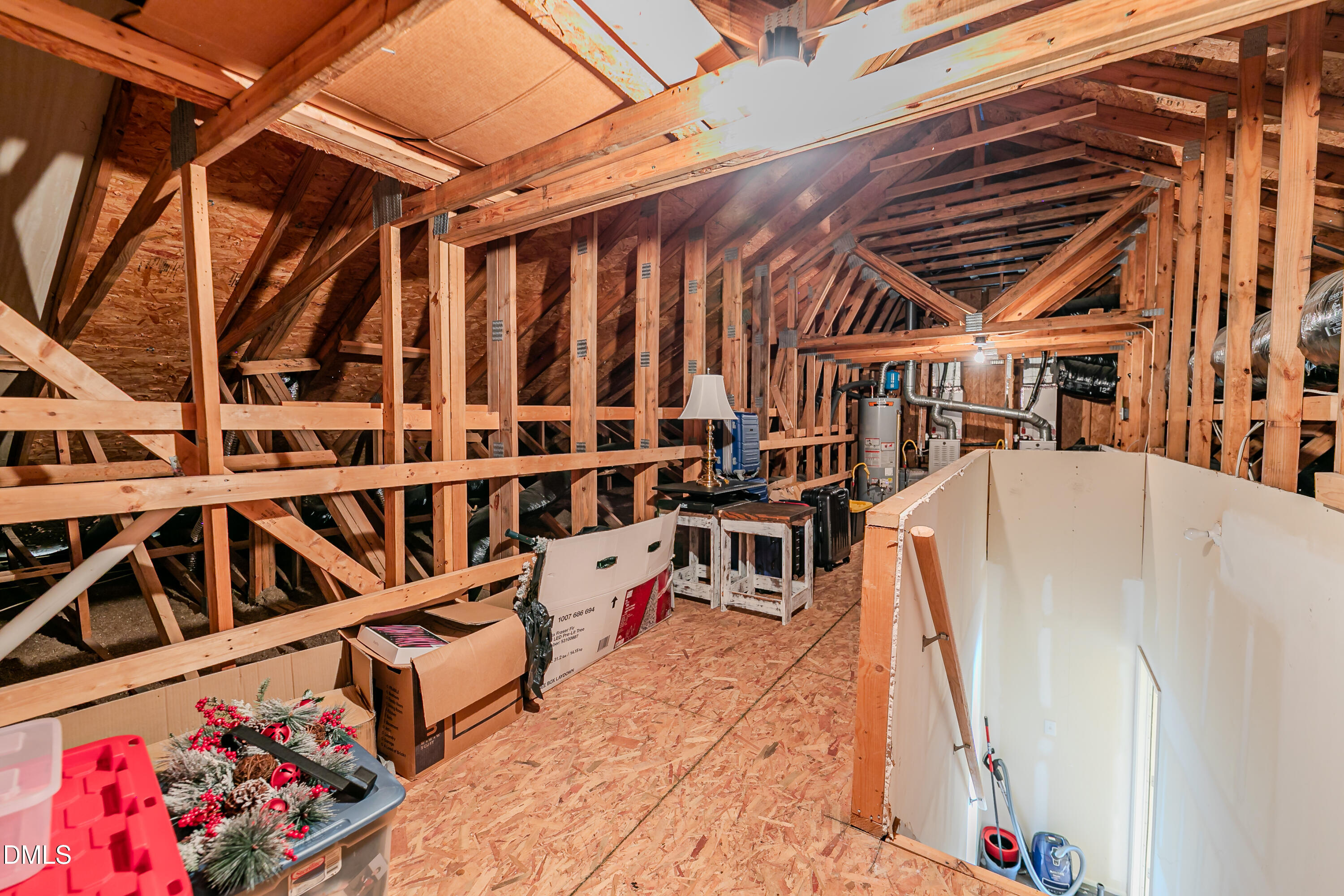 13357 Ashford Park Drive Raleigh, NC 27613 - Photo 41 of 45 2E6A6844