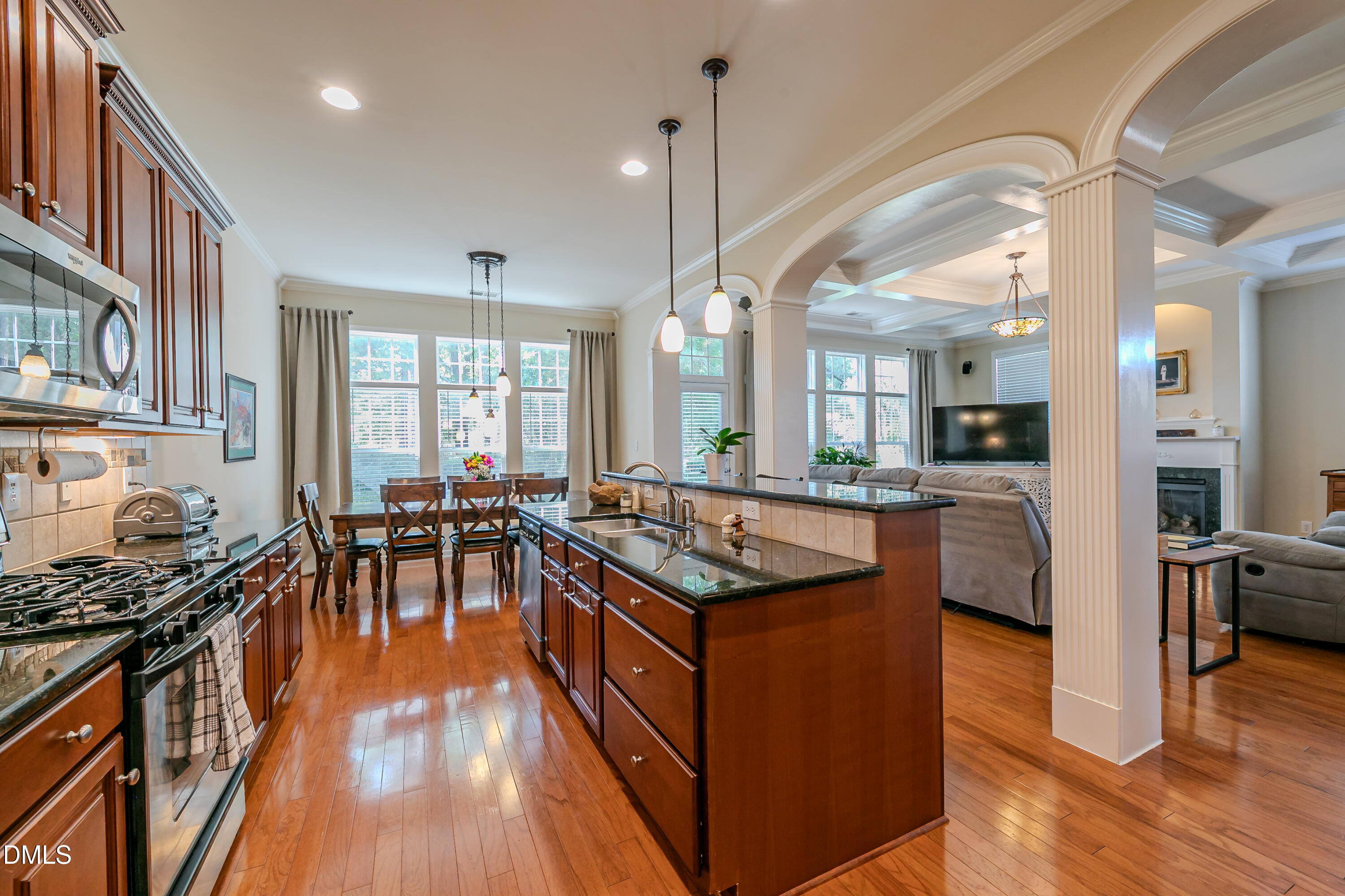 13357 Ashford Park Drive Raleigh, NC 27613 - Photo 5 of 45 2E6A6614