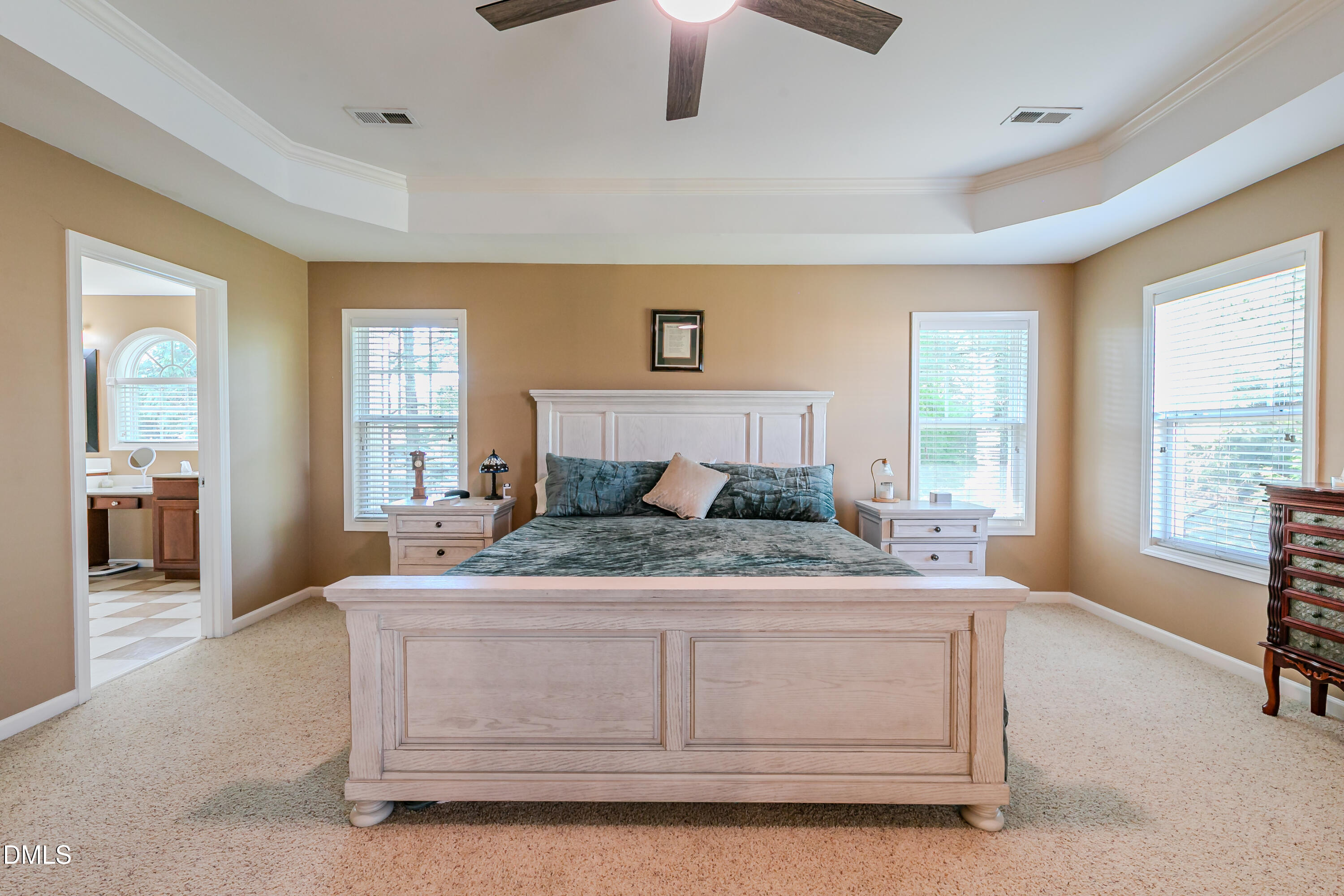 13357 Ashford Park Drive Raleigh, NC 27613 - Photo 6 of 45 2E6A6734