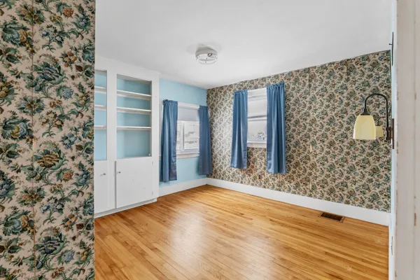 $224,900 | 4 Amherst Street, Augusta, ME 04330
