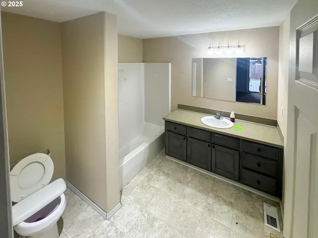 $421,000 | 513 Pegasus Court, Molalla, OR 97038