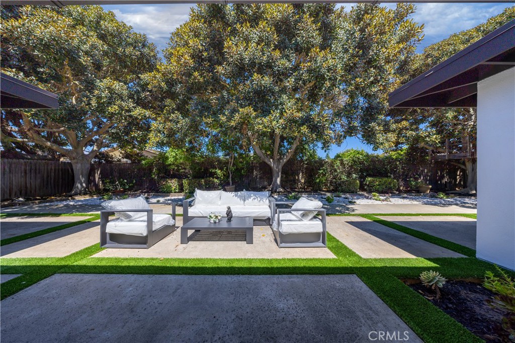 19421 Sierra Lago Road Irvine, CA 92603 - Photo 38 of 55