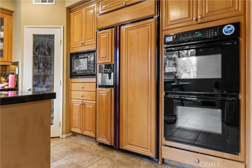 1842 Richards Place Upland, CA 91784 - Photo 7 of 29