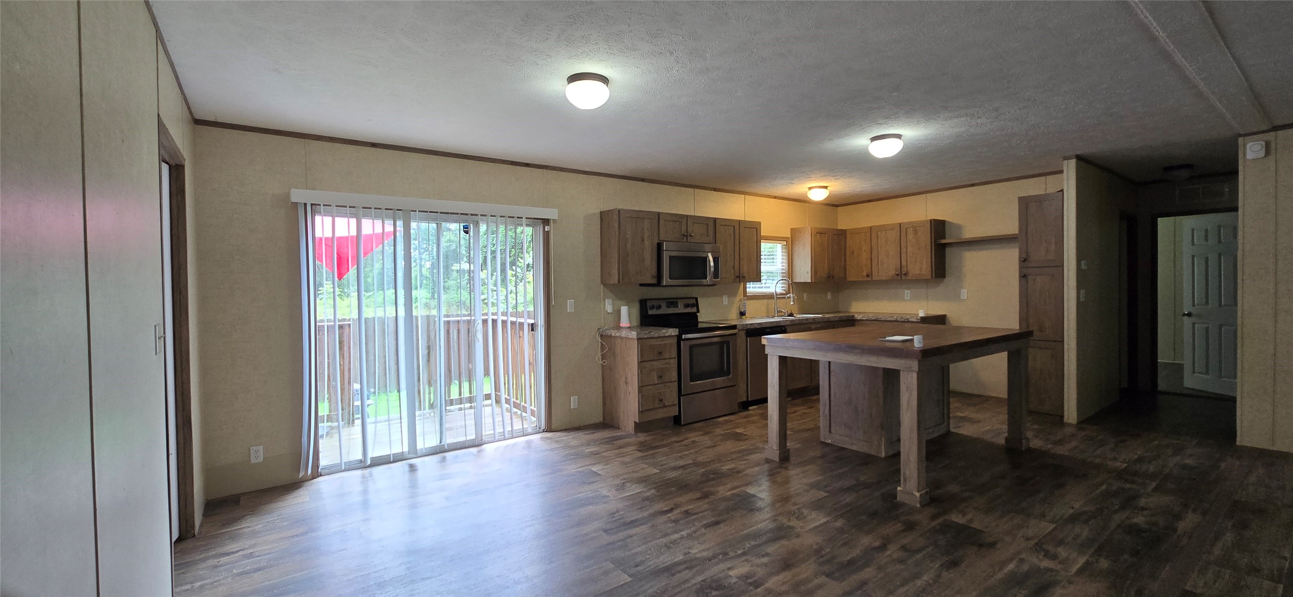 30605 Nichols Sawmill Road Magnolia, TX 77355 - Photo 3 of 10