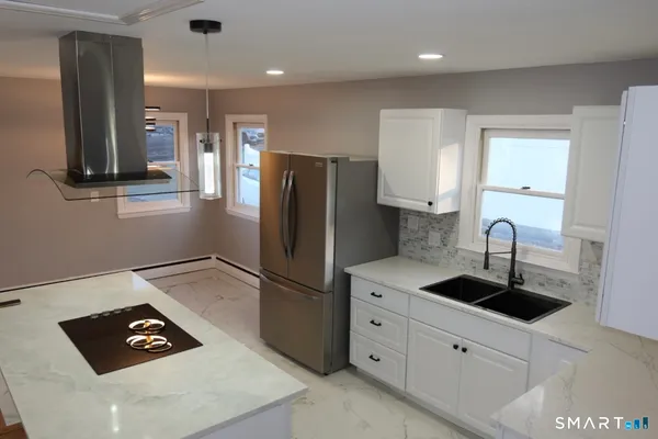 $329,999 | 73 Lanouette St Extension, Meriden, CT 06451