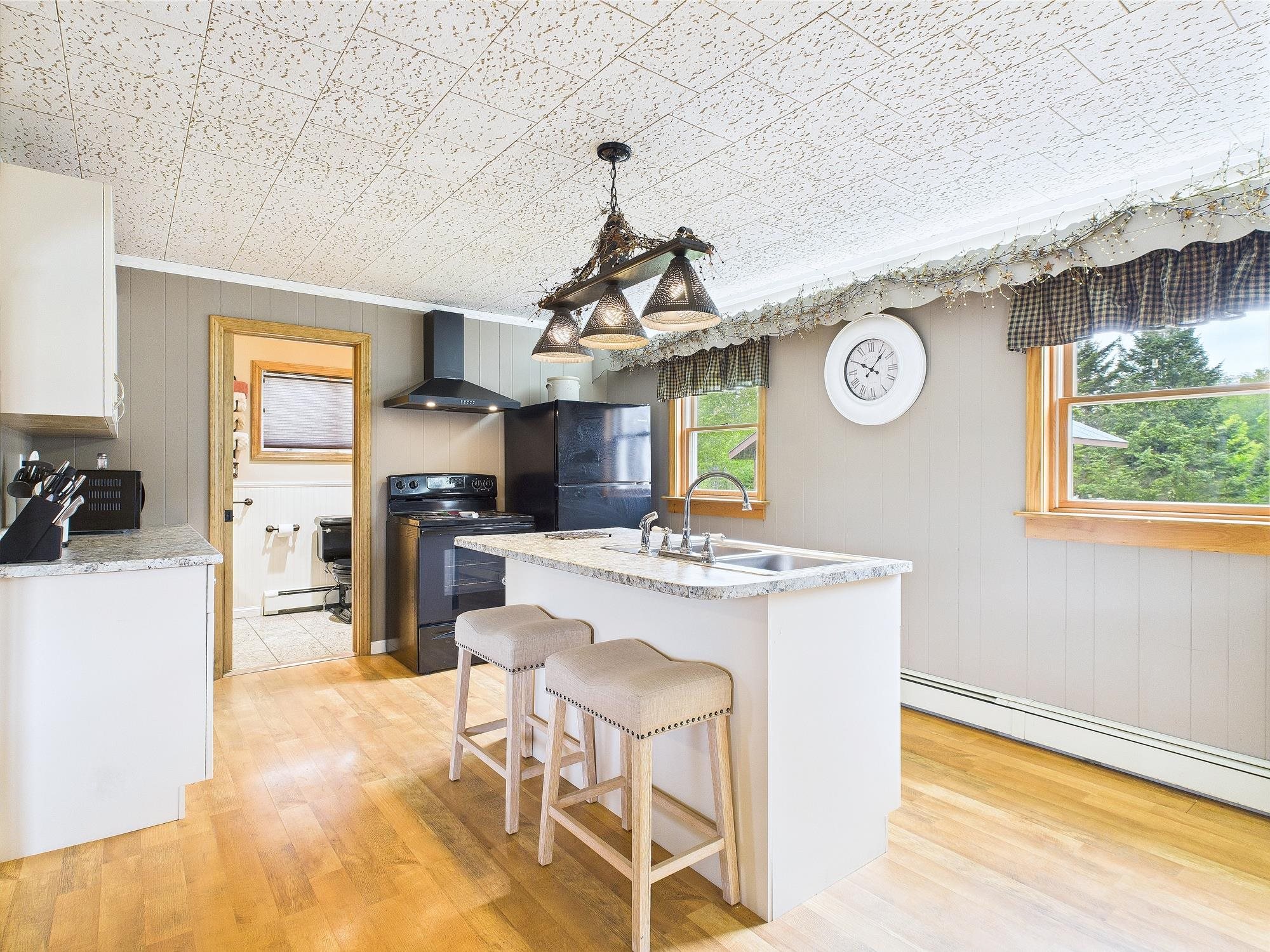 15 Main Street Stewartstown, NH 03597 - Photo 9 of 57